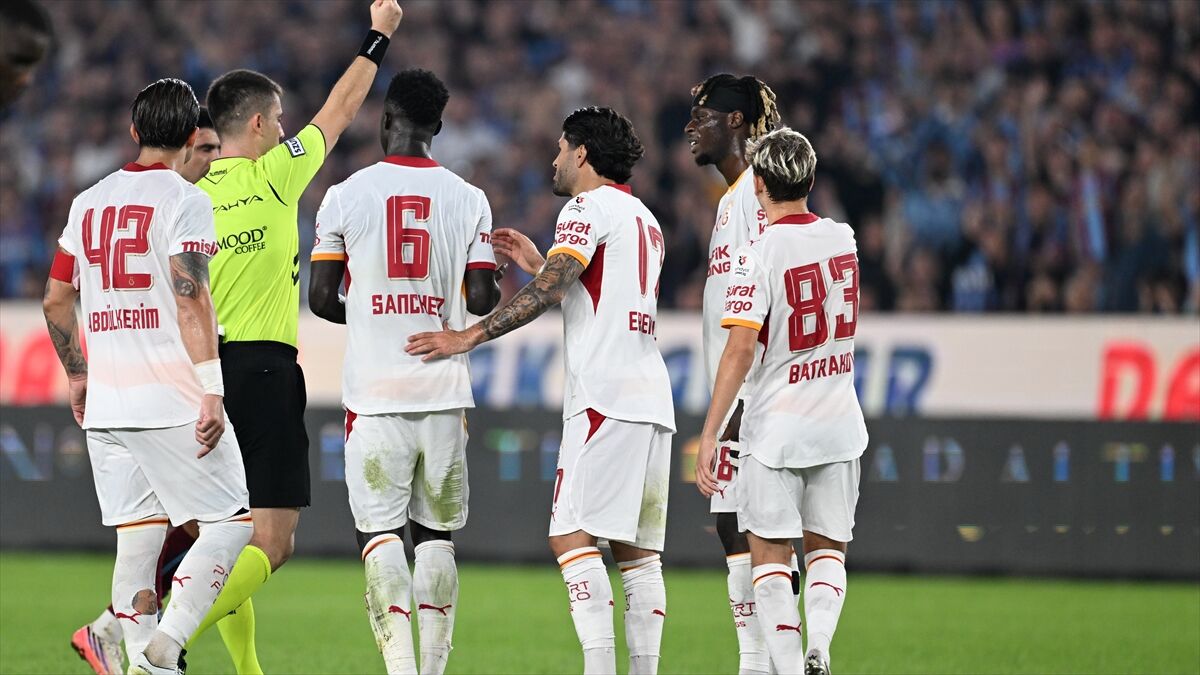 Galatasaray, transferlerinden beklediğini alamadı