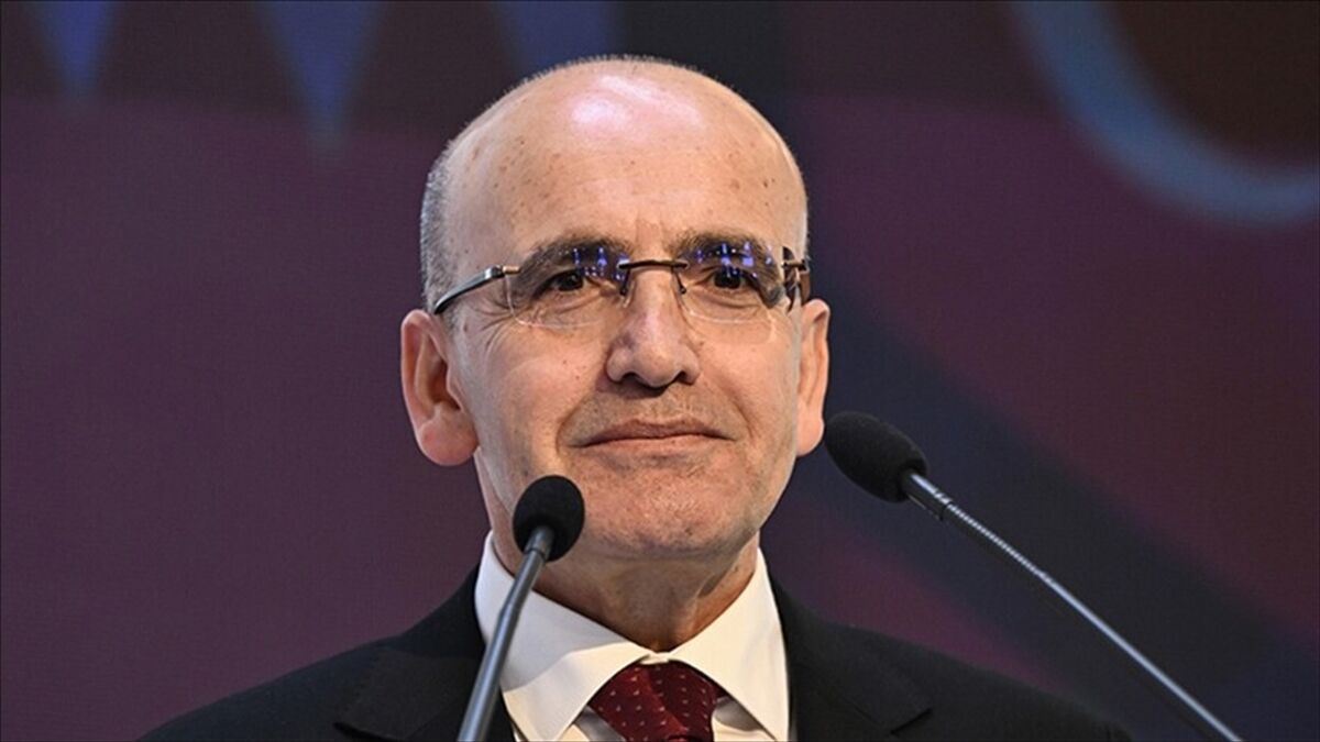 Hazine ve Maliye Bakanı Şimşek: Seçim sürecinde de dezenflasyondan vazgeçmeyeceğiz