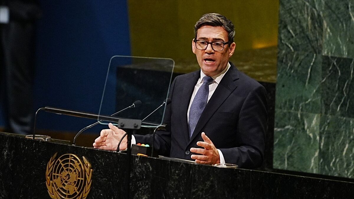 İngiltere Başbakanı Burnham, Gazze ve Batı Şeria'daki duruma sessiz kalmayacaklarını söyledi