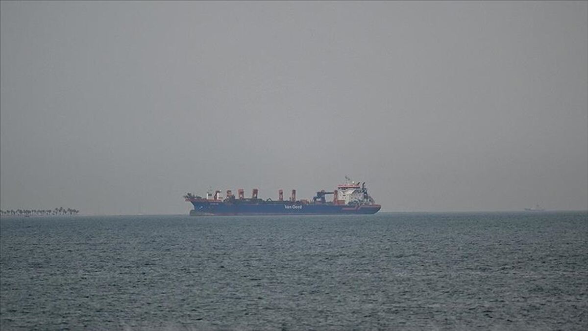 Irak Başbakanı, İran'ın petrol fiyatlarını yükseltmek için Irak tankerlerinin geçişine izin vermediğini söyledi