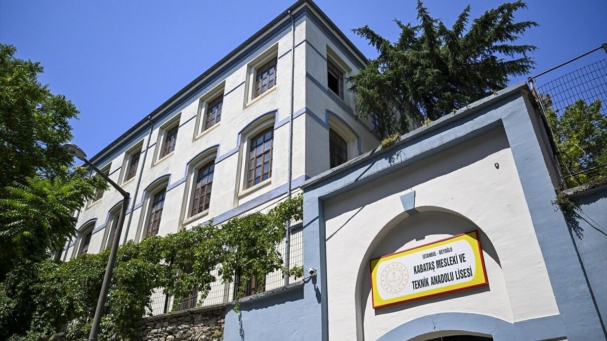 Mekteb-i Aşiret-i Hümayun'dan mesleki ve teknik liseye uzanan 130 yılı aşkın eğitim serüveni