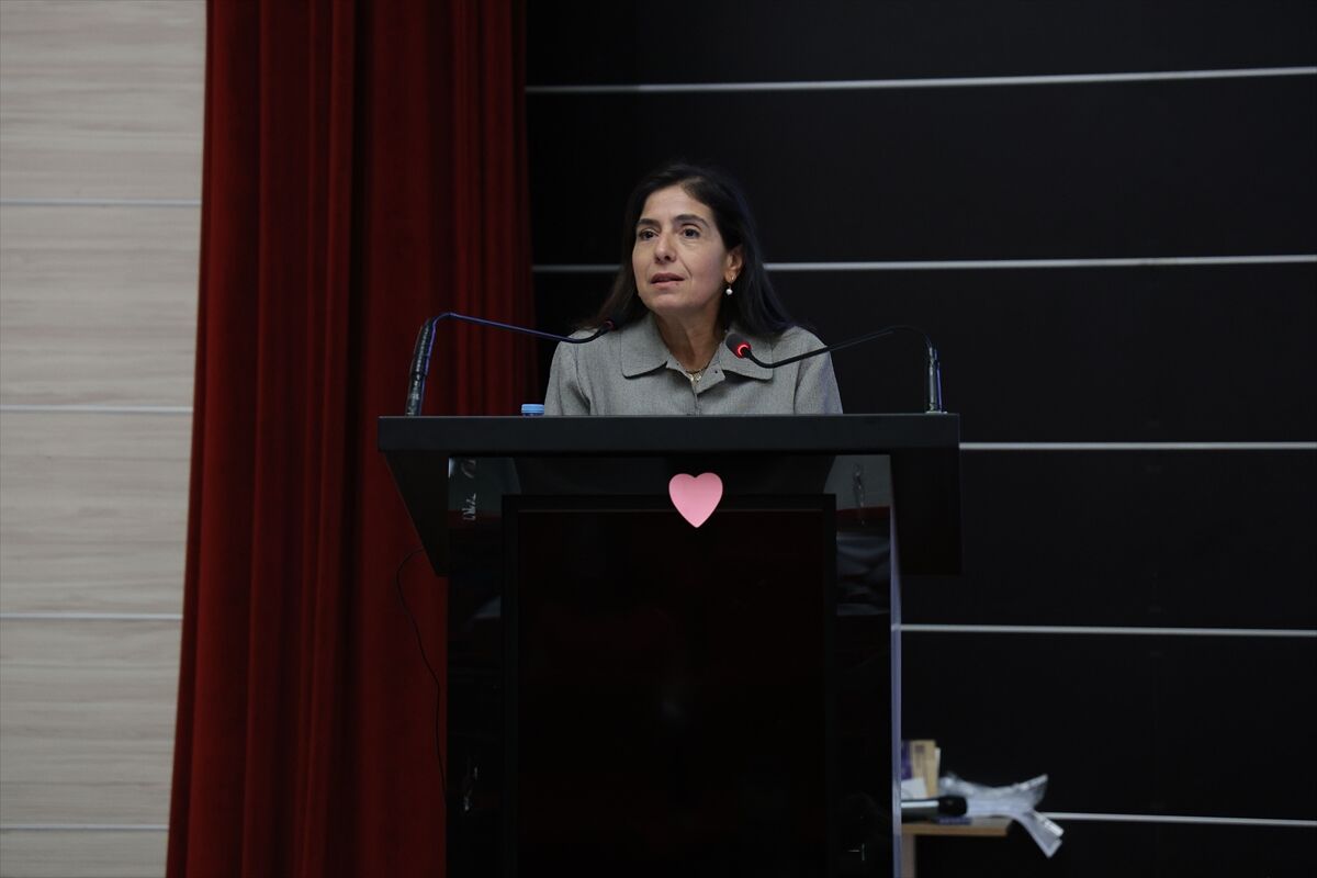 Meme Kanseri Farkındalık ve Tarama Oranlarını Artırma Eğitim Programı Kahramanmaraş'ta düzenlendi