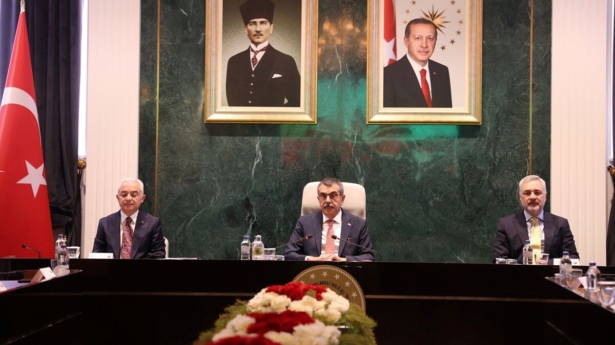 Milli Eğitim Bakanı Tekin: Türkiye, PISA 2025'te her üç başlıkta da performansını artıran tek OECD üyesi ülke oldu