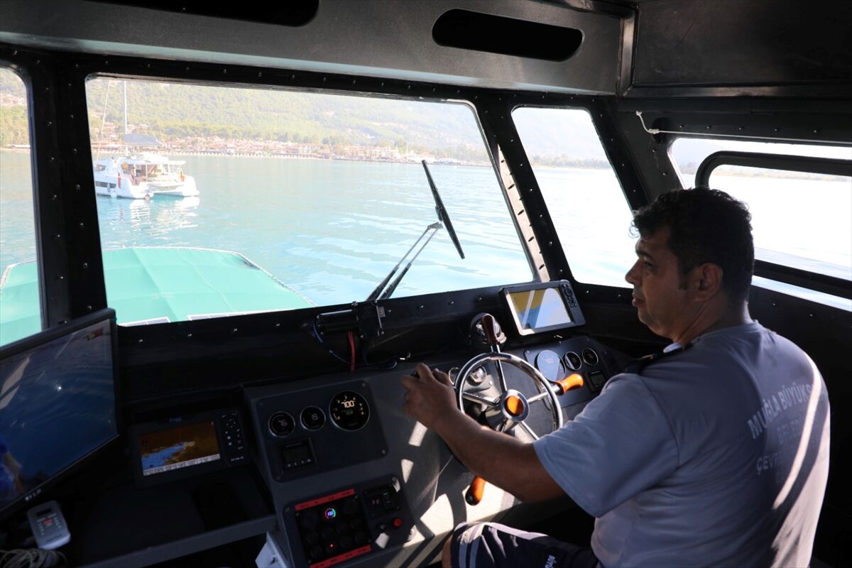 Muğla'da denizden atık toplama filosu güçleniyor