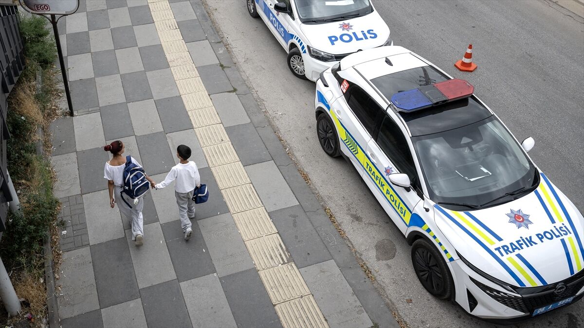 Okul çevrelerinde denetim yapıldı