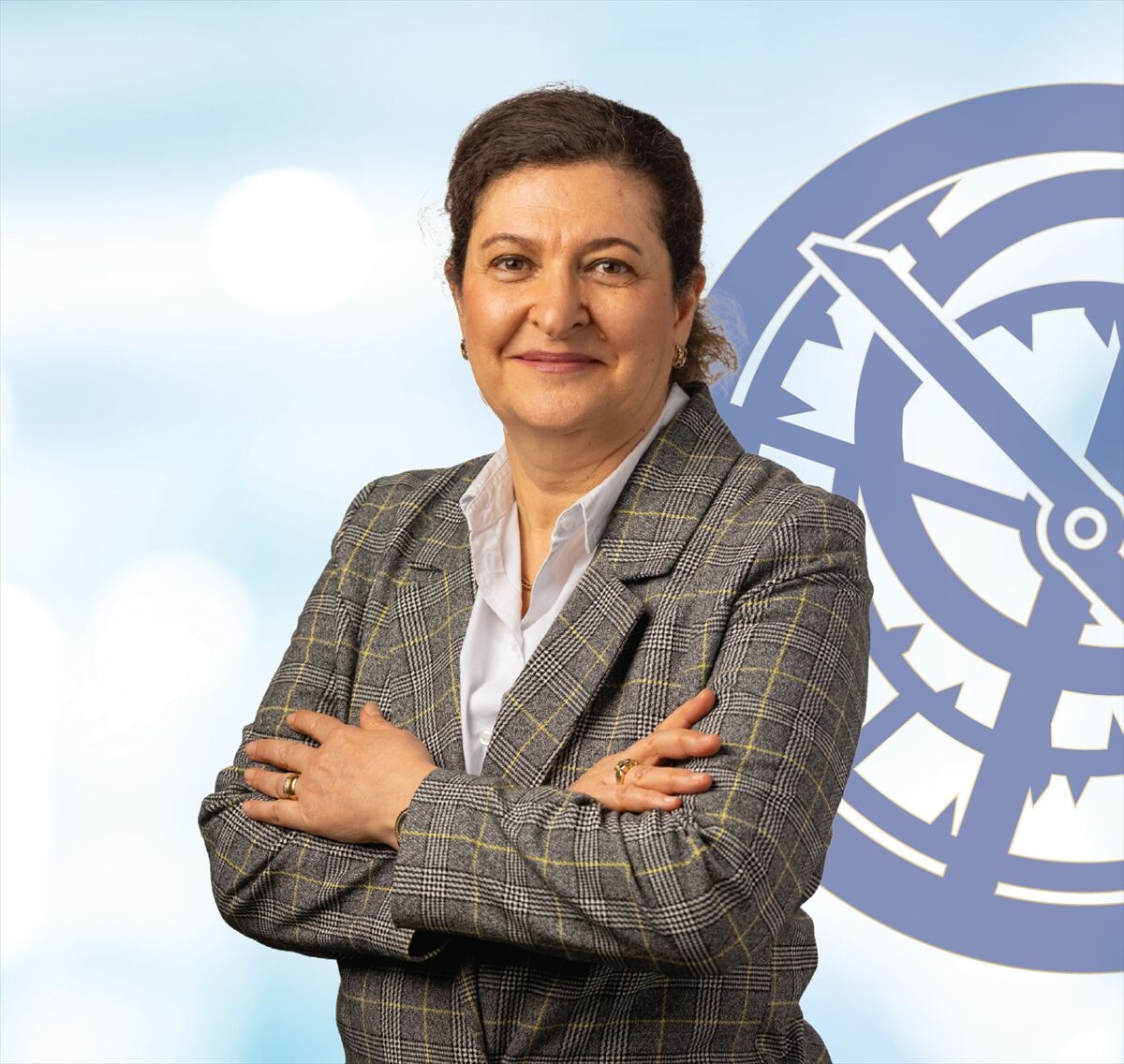 Reflü nedeniyle ağıza ulaşan mide asidi diş minesine zarar verebilir