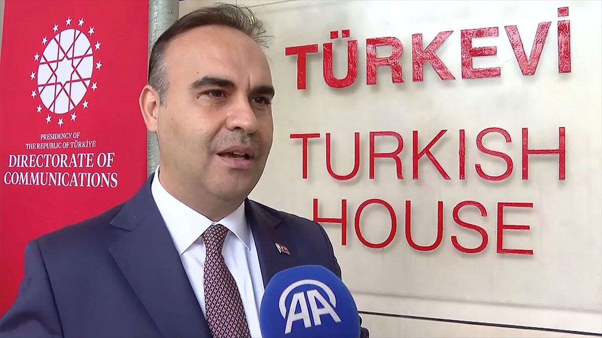 Sanayi ve Teknoloji Bakanı Kacır, uluslararası yatırımlarda ileri teknolojinin öne çıkacağını söyledi