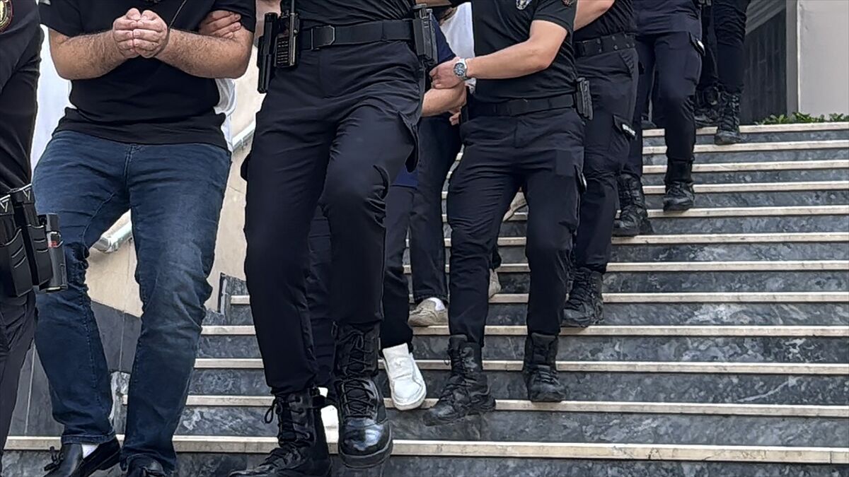 'Tarladan markete fiyat yolculuğu' soruşturmasında gözaltına alınan 40 şüpheli adliyede