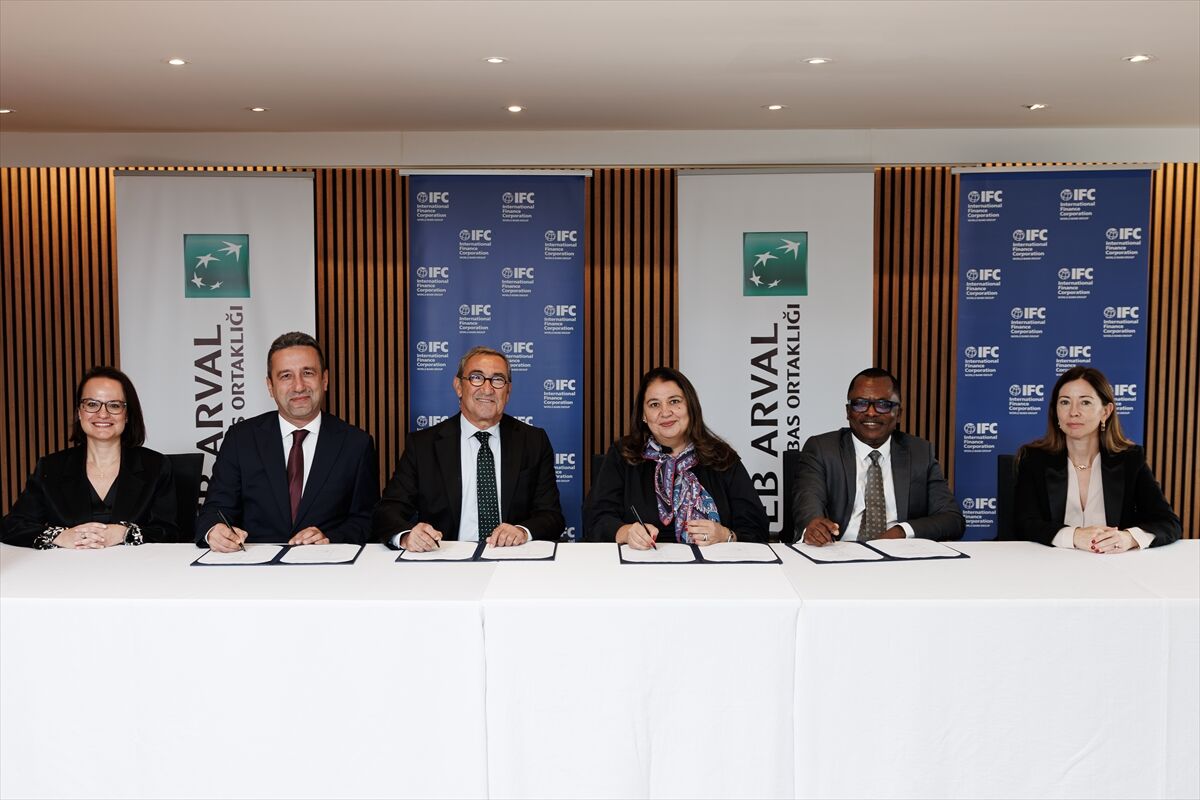 TEB Arval ve IFC'den sürdürülebilir mobilite finansmanı anlaşması