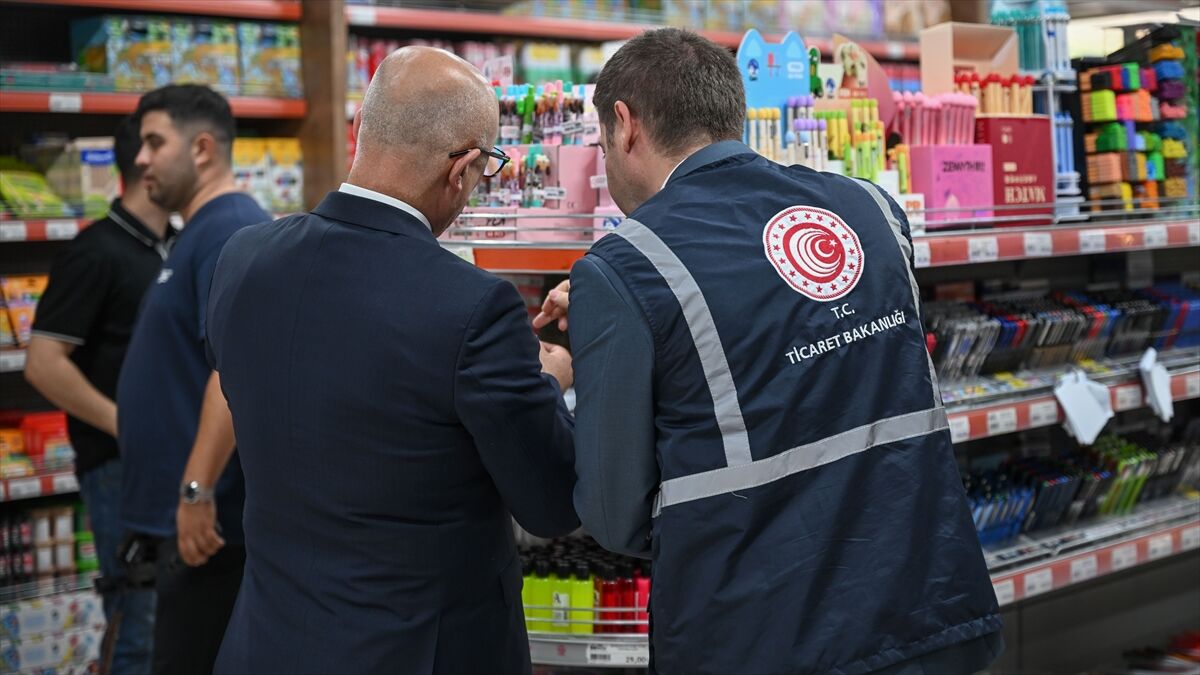 Ticaret Bakanlığı yeni eğitim öğretim döneminde kırtasiye denetimlerini yoğunlaştırdı