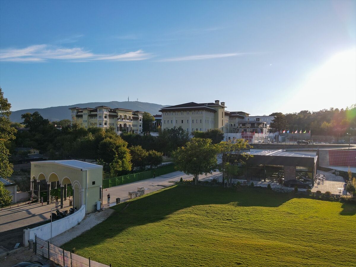 Uluslararası Balkan Üniversitesi bünyesinde Türkiye Araştırmaları Merkezi kuruldu