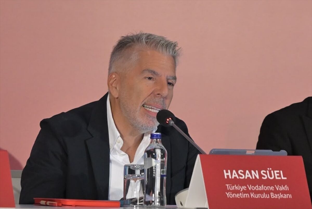Vodafone Vakfı ve TOG'dan 'Dijital Dostum' projesi
