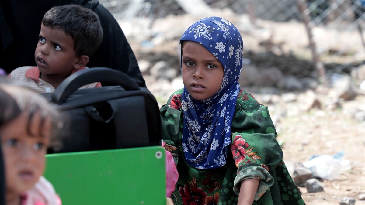 Yemen'de şiddetlenen çatışmalar nedeniyle yerinden edilen sivillerin sayısı 158 bini aştı