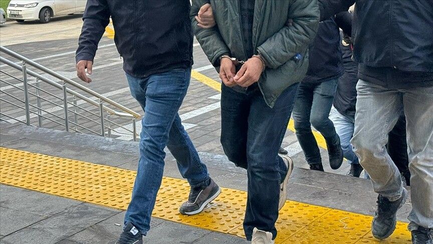 9 il merkezli dolandırıcılık ve yasa dışı bahis operasyonlarında 123 şüpheli yakalandı
