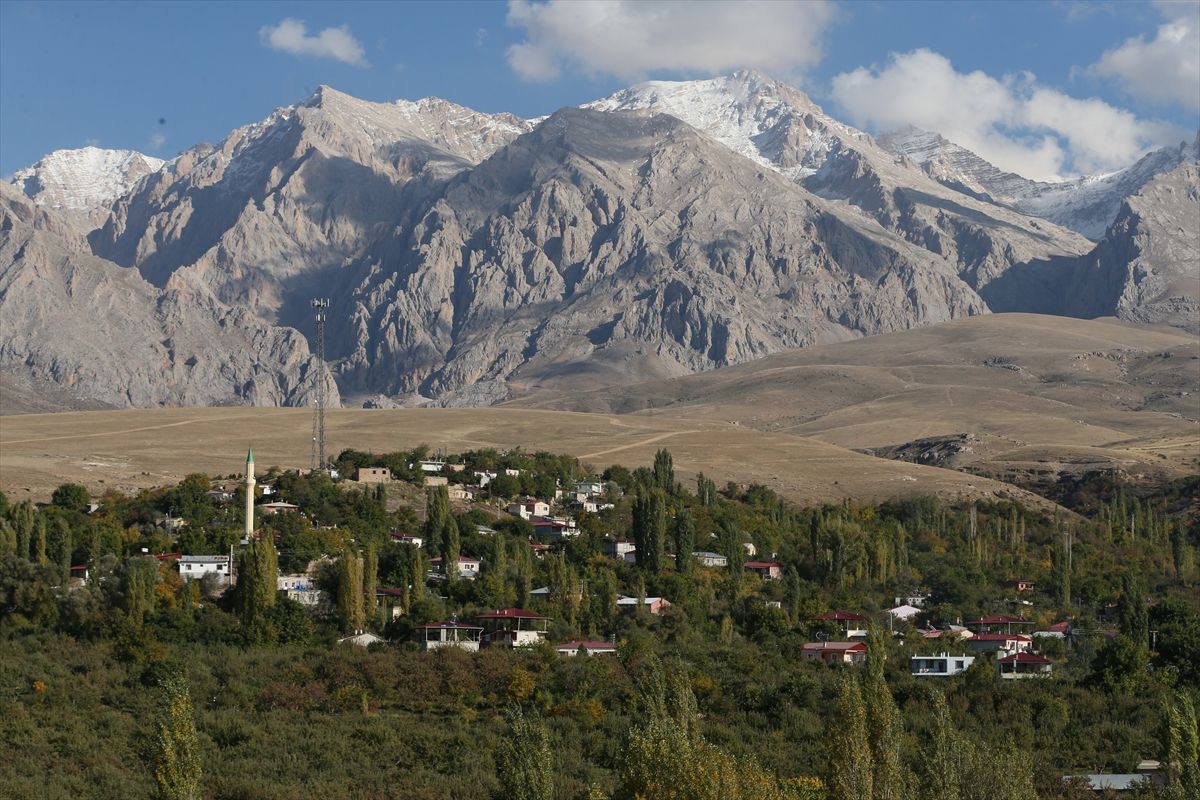 Aladağlar'ın doğal güzellikleri fotosafariyle belgelenecek
