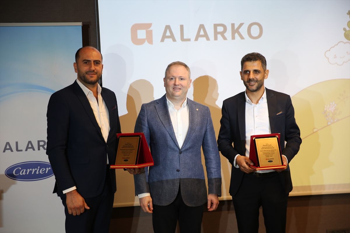 Alarko Carrier, Hatay'da kırsal mahalledeki okula çevre dostu iklimlendirme sistemi kurdu