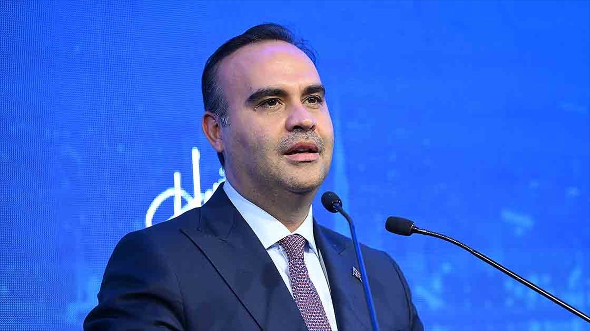 Bakan Kacır, Türkiye'nin AR-GE faaliyetlerinde rekorlar kırdığını bildirdi