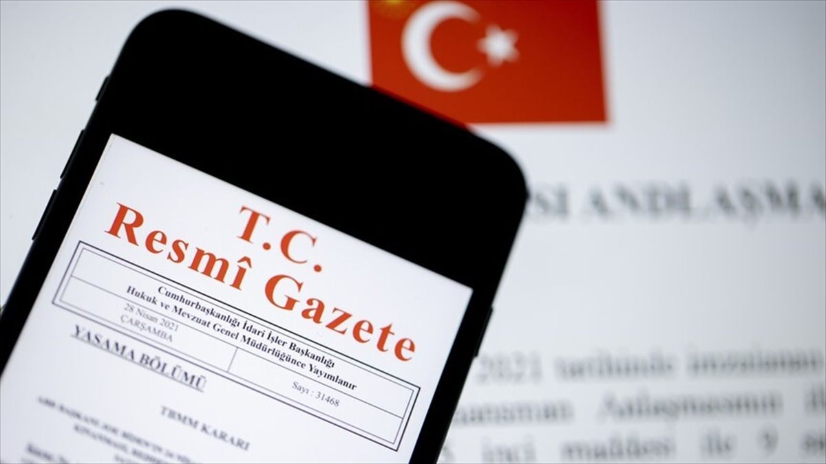 Bazı atama ve görevden alma kararları Resmi Gazete'de