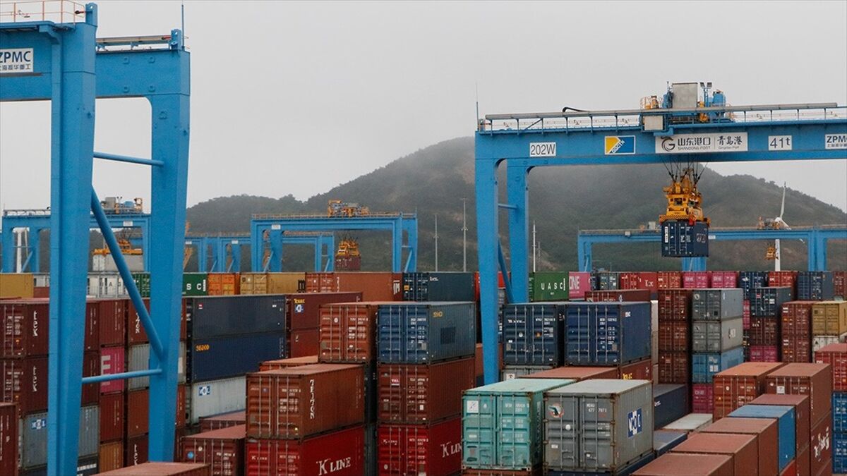 Çin'in dış ticaret fazlası 20 ayın zirvesinde