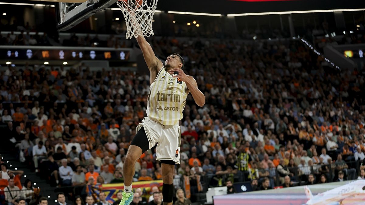 Fenerbahçe Tarfin, Basketbol Avrupa Ligi'nde yarın Real Madrid'e konuk olacak
