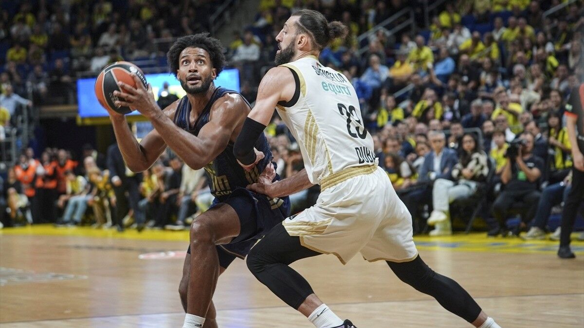 Fenerbahçe Tarfin, Dubai Basketbol'u 76-66 yendi
