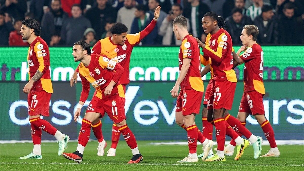 Galatasaray, deplasmanda Konyaspor'u 4-0 yenerek liderliğini sürdürdü