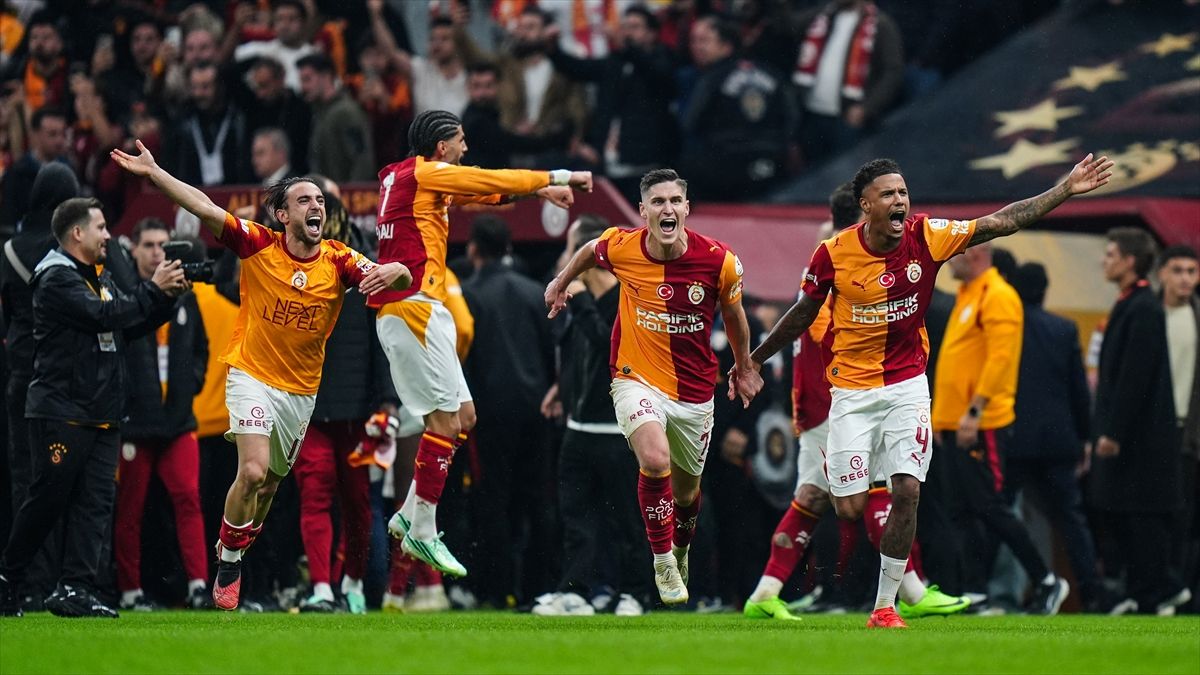 Galatasaray, Süper Lig tarihinde en fazla galibiyet alan ünvanının yeni sahibi oldu