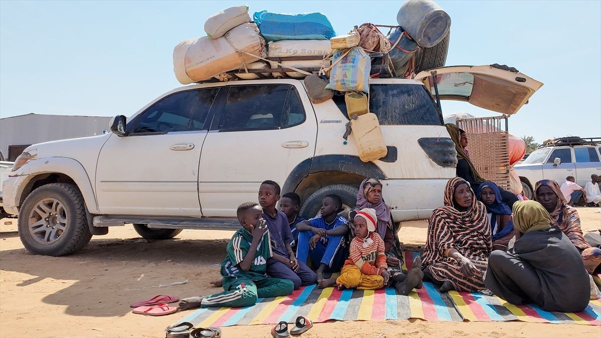 İç ve dış göçlerin aralıksız sürdüğü Sudan 'en büyük insani krizle' karşı karşıya
