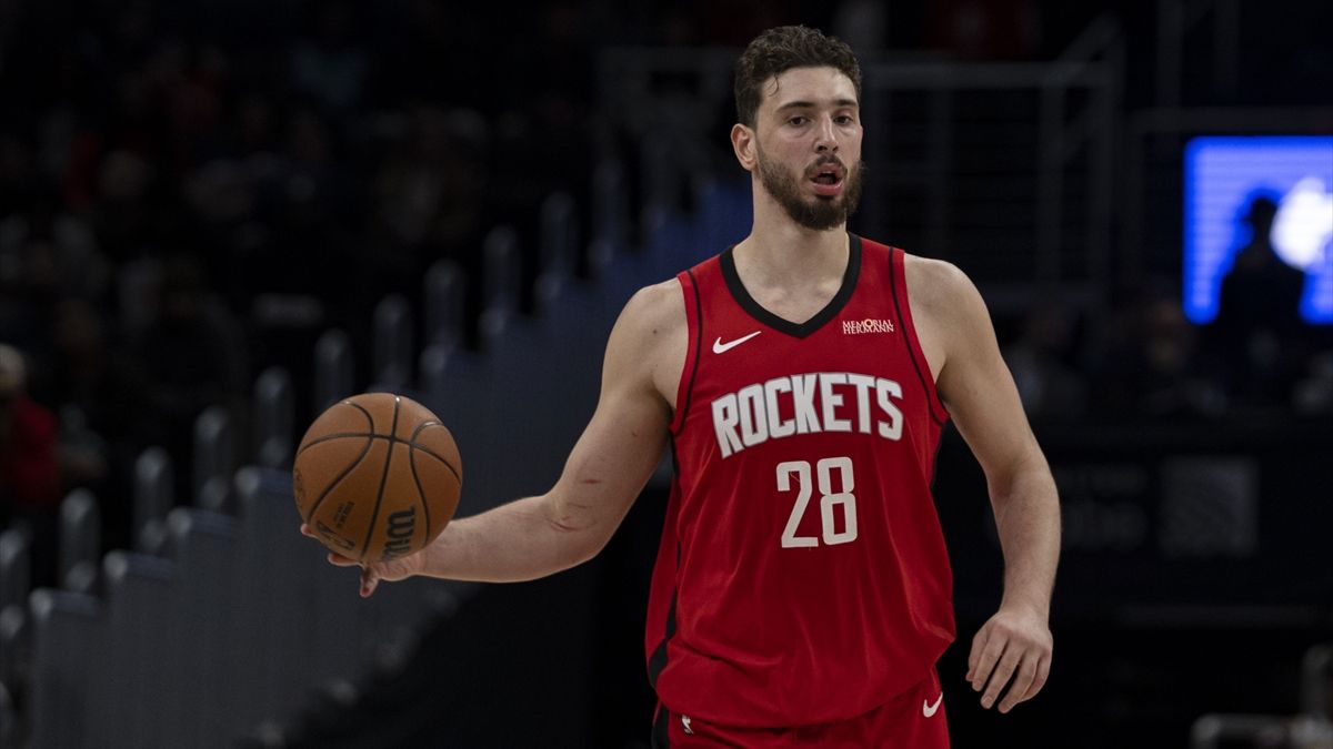 NBA'de Rockets, Alperen Şengün'ün 'triple-double'a yaklaştığı maçta Hawks'ı yendi