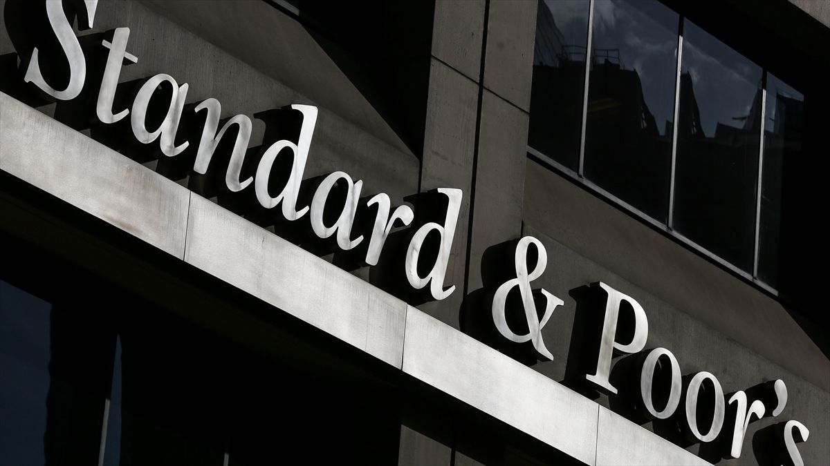 S&P Global Ratings: Türkiye'de hanehalkının liraya güveni dirençli kalmaya devam ediyor