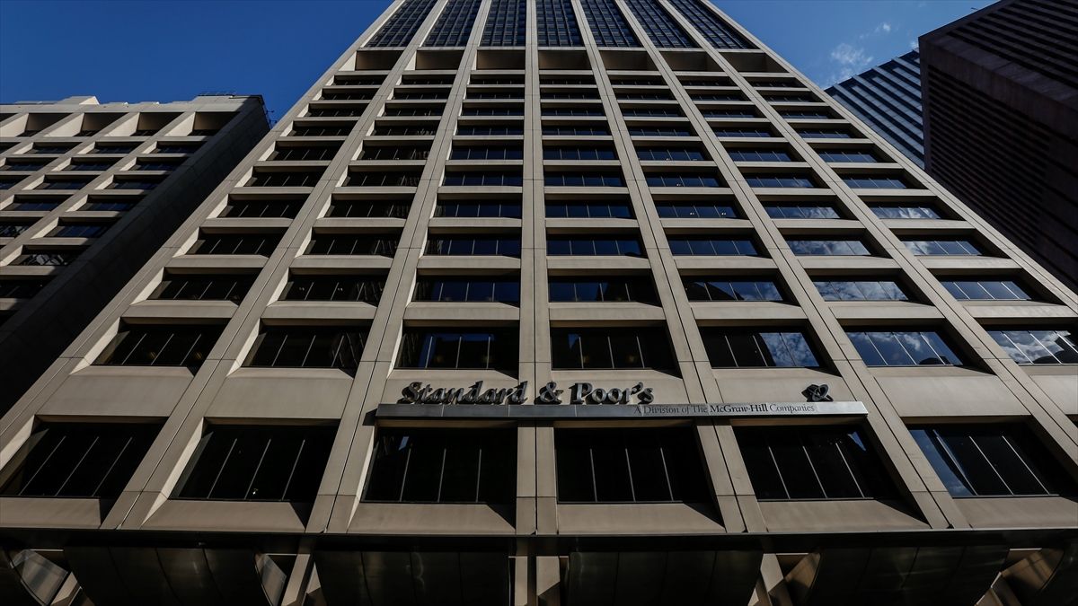 S&P Global, Türkiye'nin kredi notunda olası artış için dezenflasyon ve rezervlere işaret etti