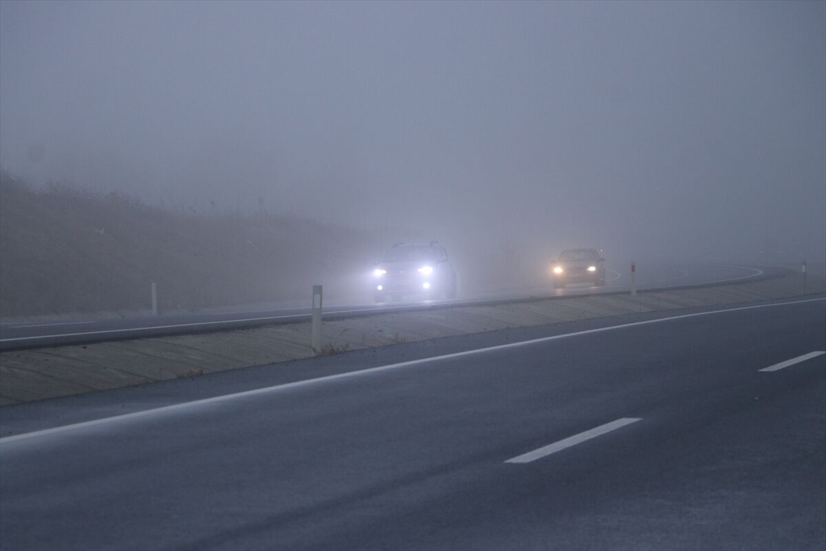 Tekirdağ'da sis etkili oluyor