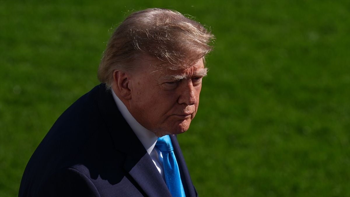 Trump, Brezilya'da seçimleri kaybeden Bolsonaro'nun 'ABD'ye gelmesini onaylayabileceğini' söyledi