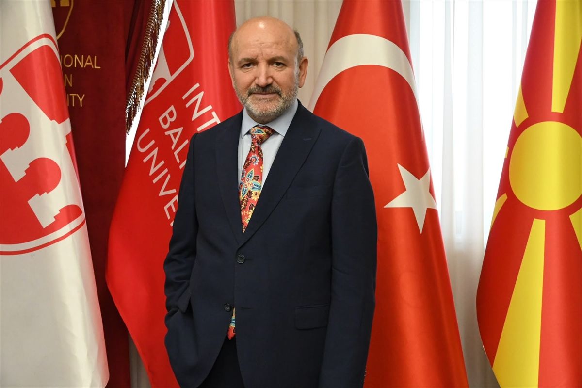 Uluslararası Balkan Üniversitesi Rektörlüğüne Prof. Dr. Mehmet Bulut seçildi