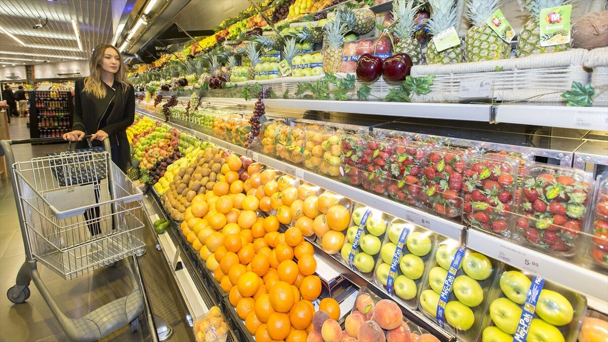 Yıllık enflasyon yaklaşık 5 yıl sonra yüzde 30'un altına geriledi